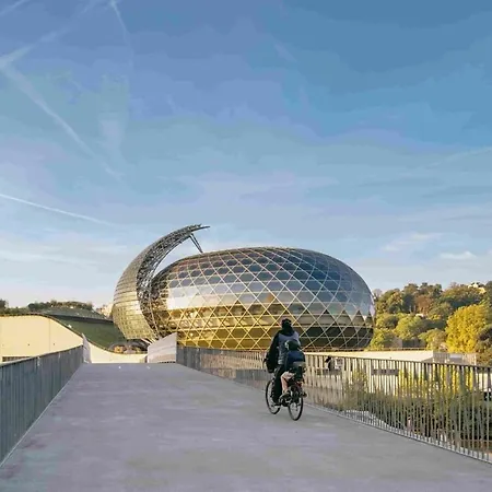 Laseine Musicale Paris View Balcony Parking Lejlighed Meudon